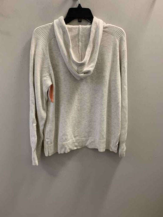 NWT STYLE & CO PLUS SIZES Size 1X Gray LONG SLEEVES TOP