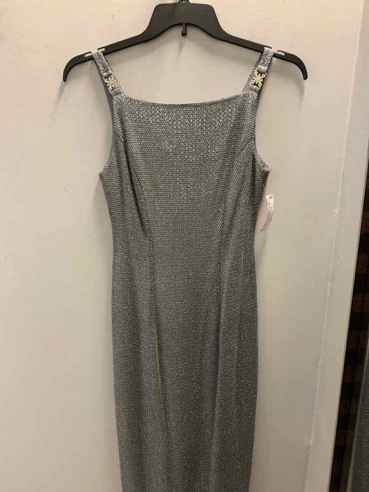 MOLLY MALLORY Dresses and Skirts Size 8 Silver LONG Dress