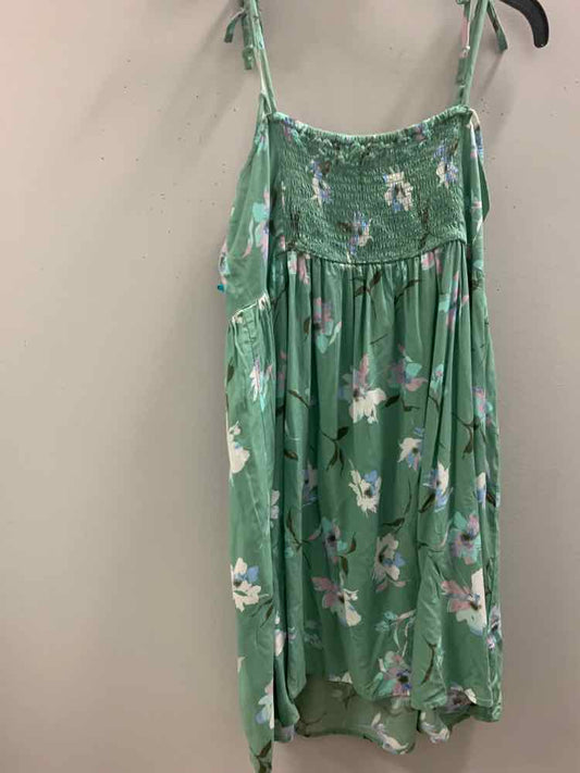 USED SO Dresses and Skirts Size XL GRN WHT/BLU/PNK FLOWERS SPAGHETTI STRAP Dress