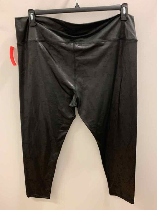 Size 2X BLACK TAPE Black SKINNY Pants