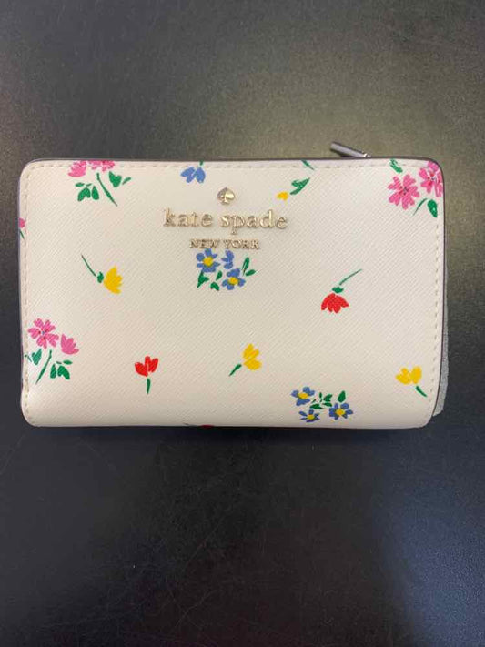 NWT KATE SPADE LEATHER BIFOLD WALLET/FLORAL/CREAM